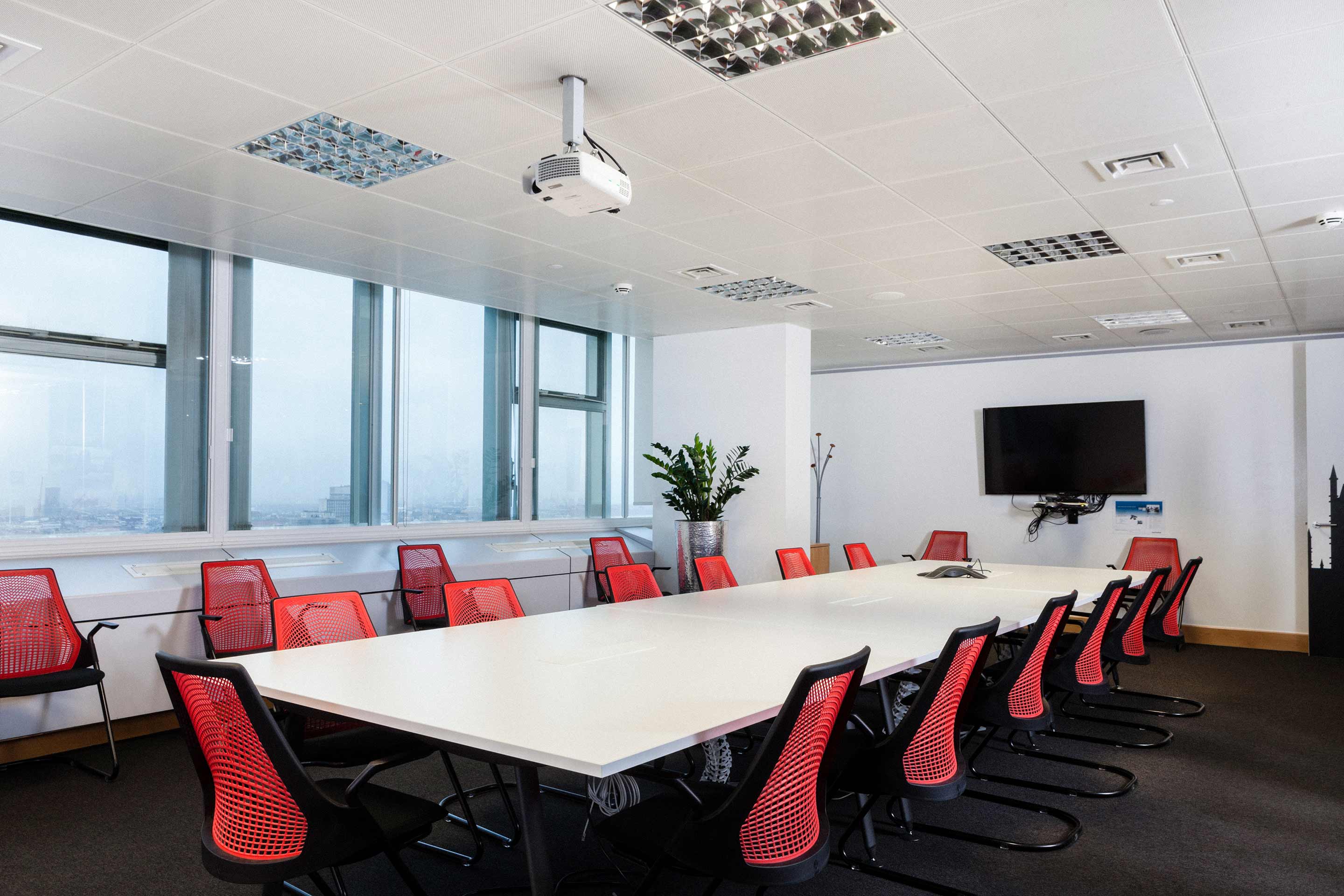 Large boardroom and meeting room for Tom Tom's Euston workplace