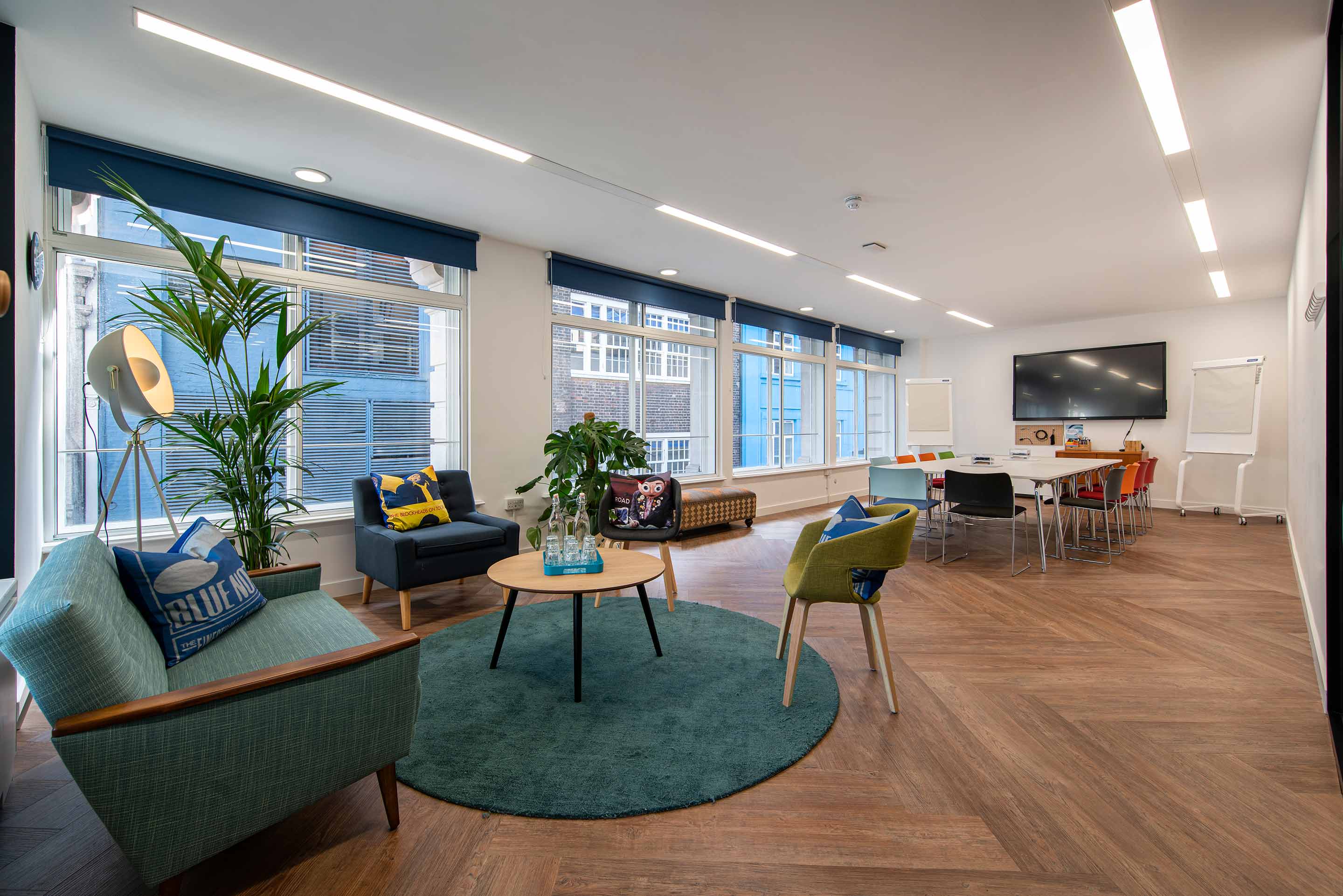 Seating and desking in a social space and collaboration area