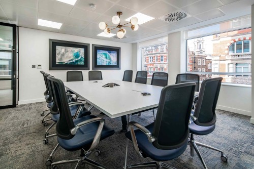 Meeting room and boardroom for Pearl Diver Capital